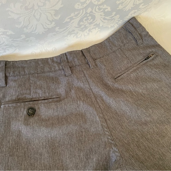 Boys Dk Gray Micros Shorts SZ(14) - Picture 4 of 5